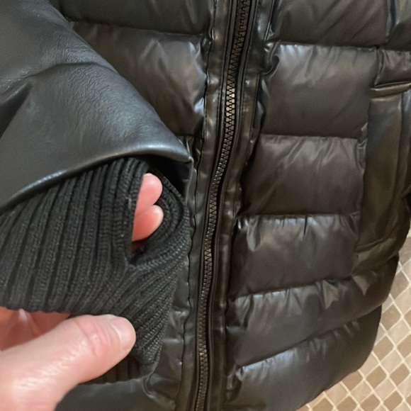 Nicole benisti with real fox trim removable hood worn about 8 times - Picture 4 of 13